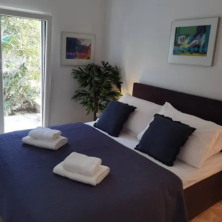 Hvar Dream View Penthouse With Hot Tub *