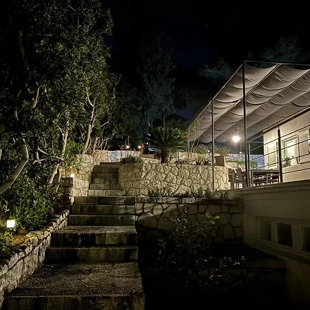 Hvar Dream View Penthouse With Hot Tub Apartment Hvar Town